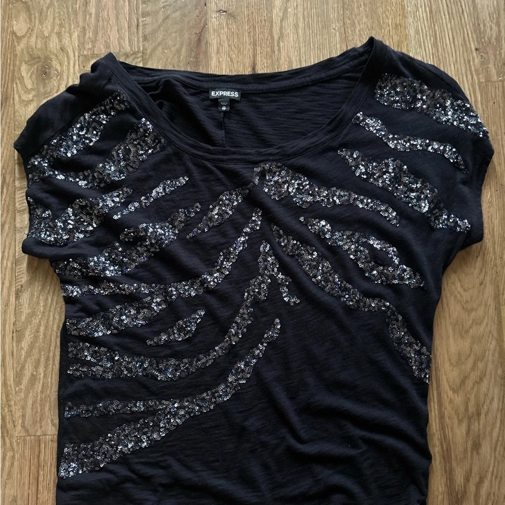 Express zebra Tee shirt